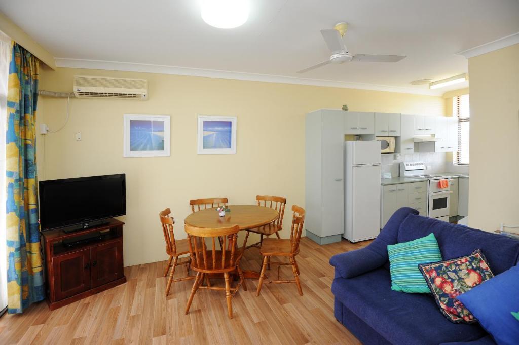 The Tahitian Aparthotel Κοφς Χάρμπουρ Δωμάτιο φωτογραφία